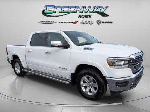 Bright White Clearcoat 2022 RAM 1500 Laramie