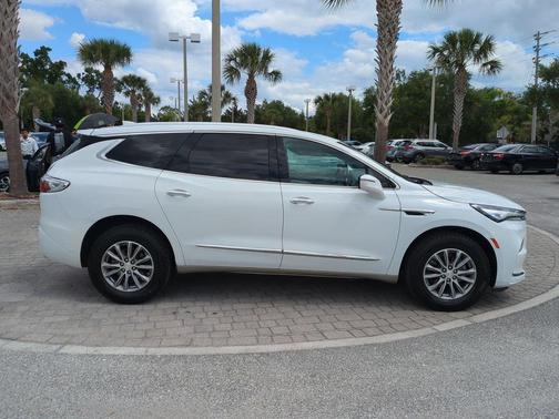 Summit White 2022 Buick Enclave AWD Premium