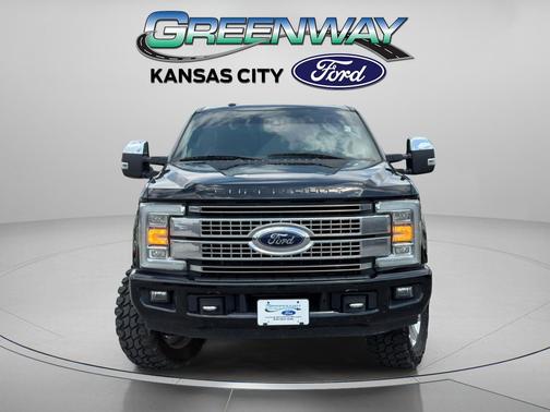 SHADOW BLACK 2017 Ford F-250 Platinum
