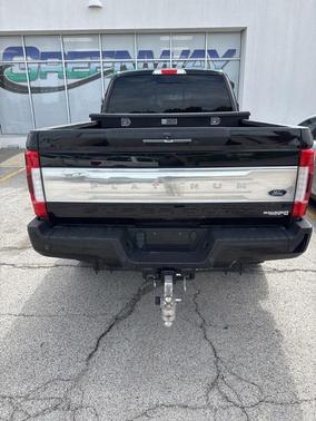 Shadow Black 2017 Ford F-250 Platinum