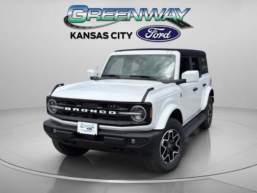 OXFORD WHITE 2026 Ford Bronco Outer Banks