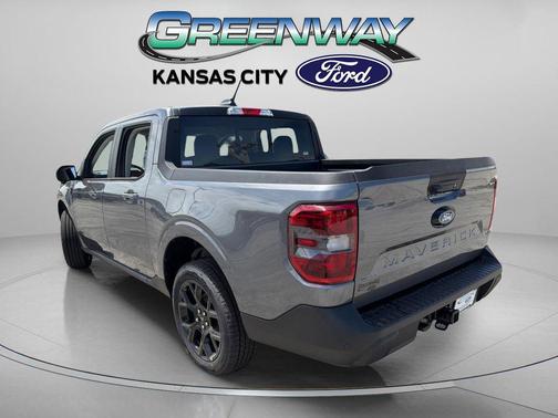 Carbonized Gray Metallic 2026 Ford Maverick Lariat