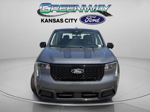CARBONIZED GRAY METALLIC 2026 Ford Maverick Lariat