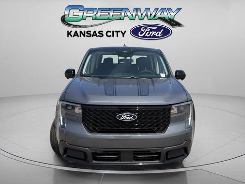 Carbonized Gray Metallic 2026 Ford Maverick Lariat