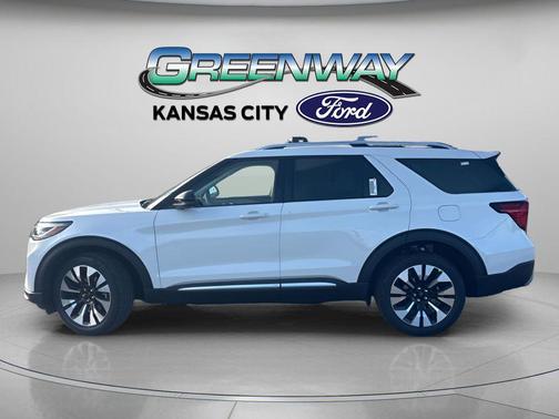 Star White 2026 Ford Explorer Platinum