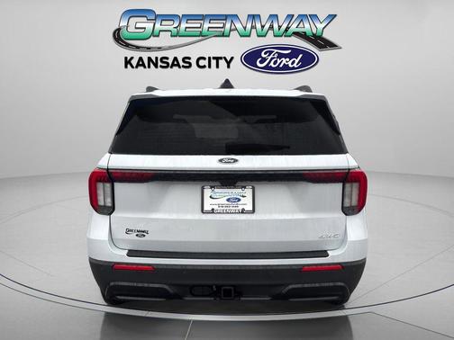 Space White Metallic 2026 Ford Explorer ST-Line