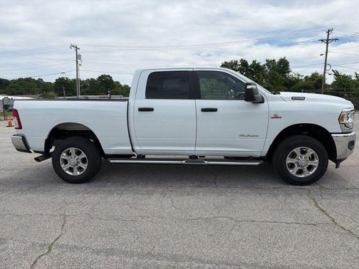 Bright White Clearcoat 2024 RAM 2500 Big Horn