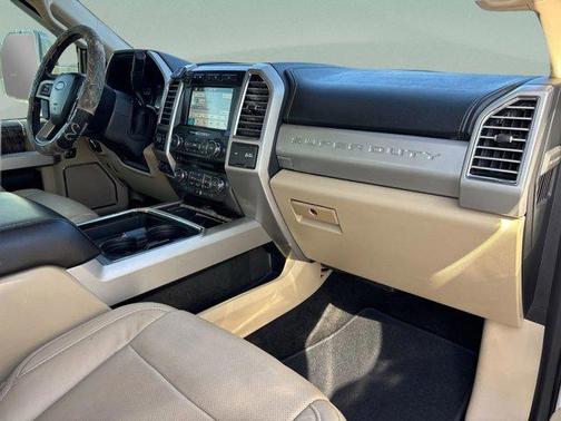 2017 Ford F-250 Lariat