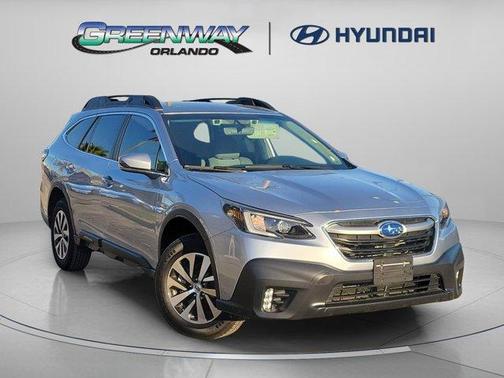 Ice Silver Metallic 2021 Subaru Outback Premium