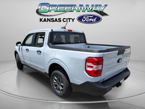 Space White Metallic 2026 Ford Maverick XLT
