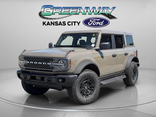 Gray 2026 Ford Bronco Badlands
