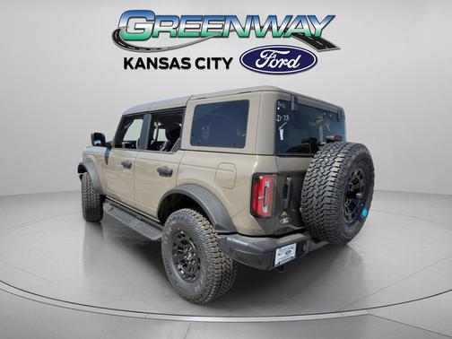 MARSH GRAY 2026 Ford Bronco Badlands