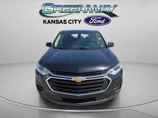 Mosaic Black Metallic 2020 Chevrolet Traverse LS