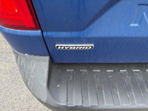 2023 Ford Maverick XL