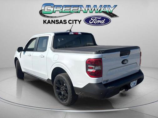 Space White Metallic 2026 Ford Maverick Lariat