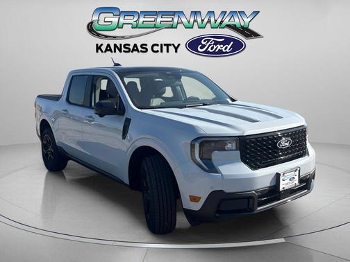 Space White Metallic 2026 Ford Maverick Lariat