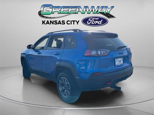 2022 Jeep Cherokee Trailhawk