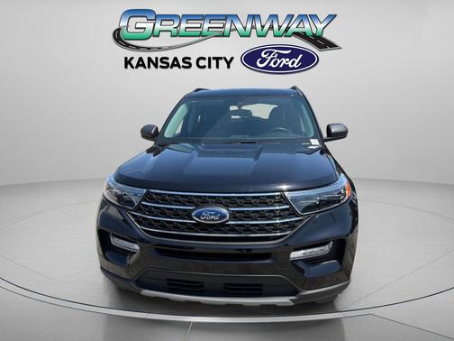 AGATE BLACK METALLIC 2024 Ford Explorer XLT