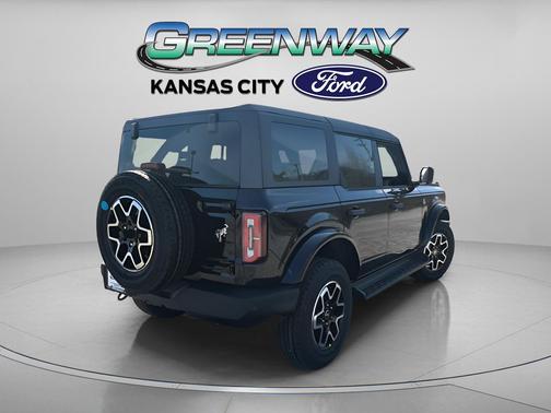 SHADOW BLACK 2026 Ford Bronco Outer Banks