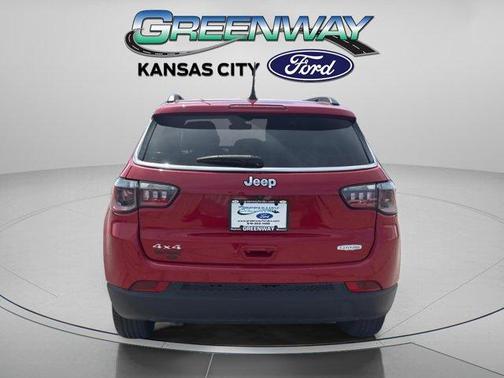 Redline Pearlcoat 2023 Jeep Compass Latitude