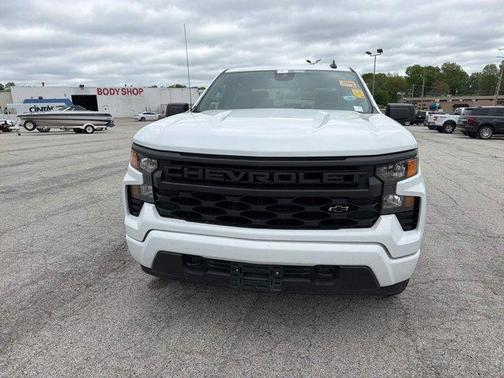 Summit White 2023 Chevrolet Silverado 1500 Custom