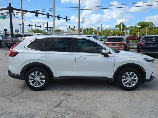 Platinum White Pearl 2023 Honda CR-V LX 2WD