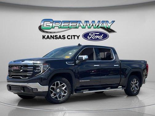 2022 GMC Sierra 1500 SLT