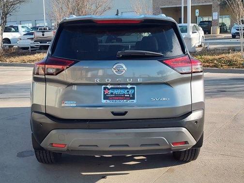 2021 Nissan Rogue SV