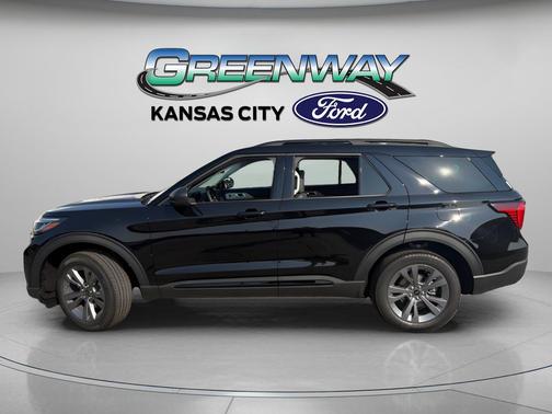 Agate Black Metallic 2026 Ford Explorer Active