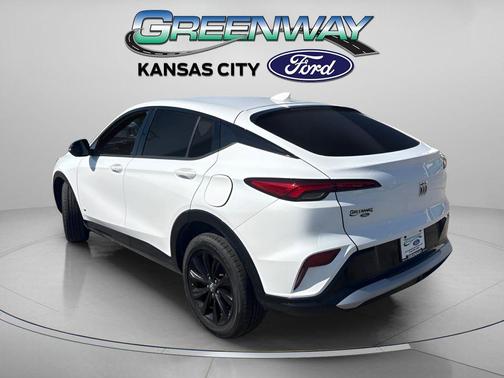 Summit White 2025 Buick Envista Sport Touring