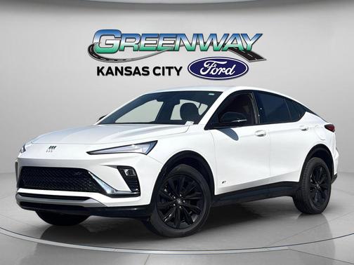 Summit White 2025 Buick Envista Sport Touring