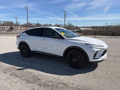 Summit White 2025 Buick Envista Sport Touring