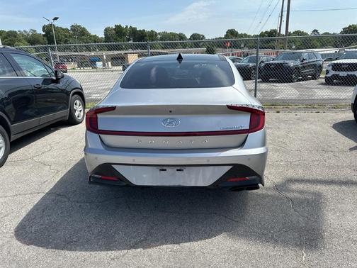 2020 Hyundai SONATA Limited