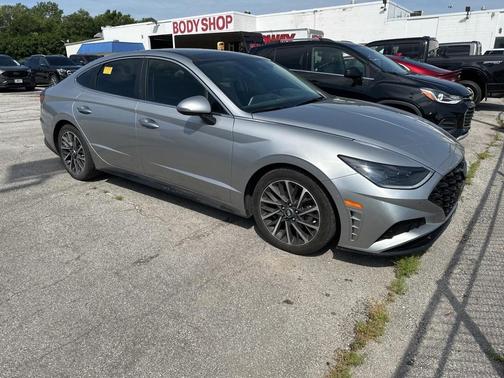 2020 Hyundai SONATA Limited