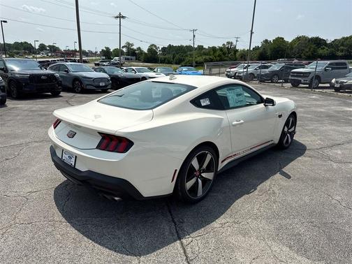 2025 Ford Mustang GT Premium