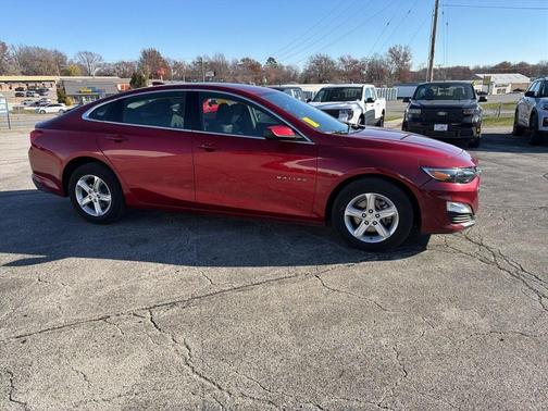 2024 Chevrolet Malibu LT