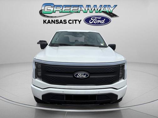 Oxford White 2025 Ford F-150 Lightning Flash