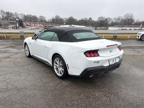2026 Ford Mustang GT Premium