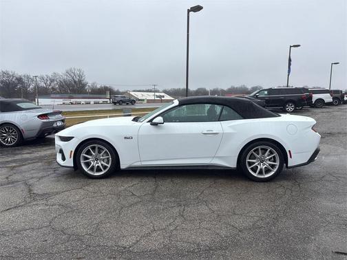 2026 Ford Mustang GT Premium