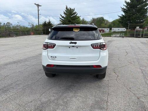 2023 Jeep Compass Altitude