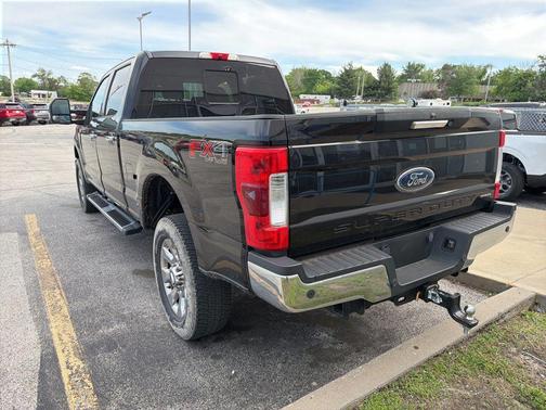 Shadow Black 2017 Ford F-250 Lariat