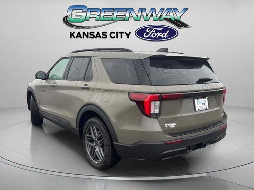Gray 2026 Ford Explorer ST-Line