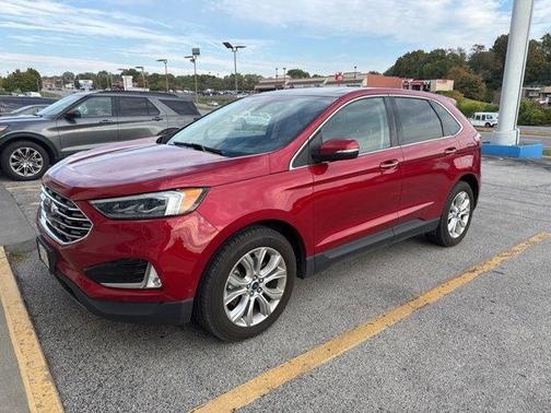2020 Ford Edge Titanium