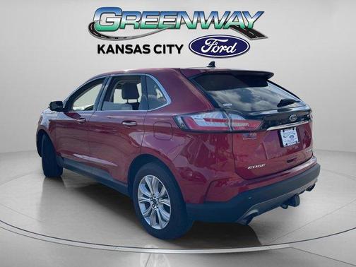 2020 Ford Edge Titanium