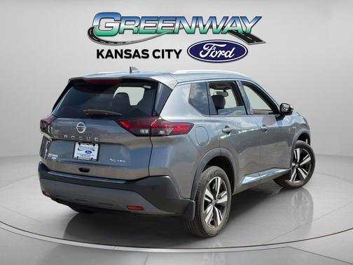Gun Metallic 2021 Nissan Rogue SL