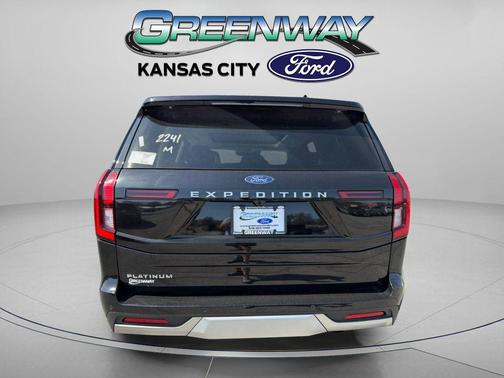 Agate Black Metallic 2026 Ford Expedition Platinum