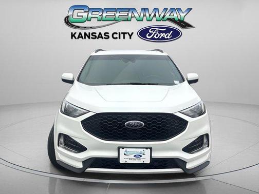 2022 Ford Edge ST Line
