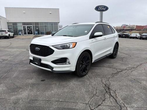 2022 Ford Edge ST Line