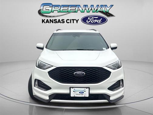 2022 Ford Edge ST Line