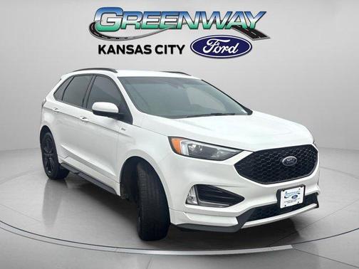 2022 Ford Edge ST Line